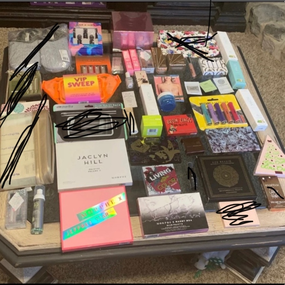 MAKEUP BUNDLE